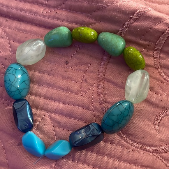 Handmade Colorful Stone Beaded Bracelet - Picture 1 of 2